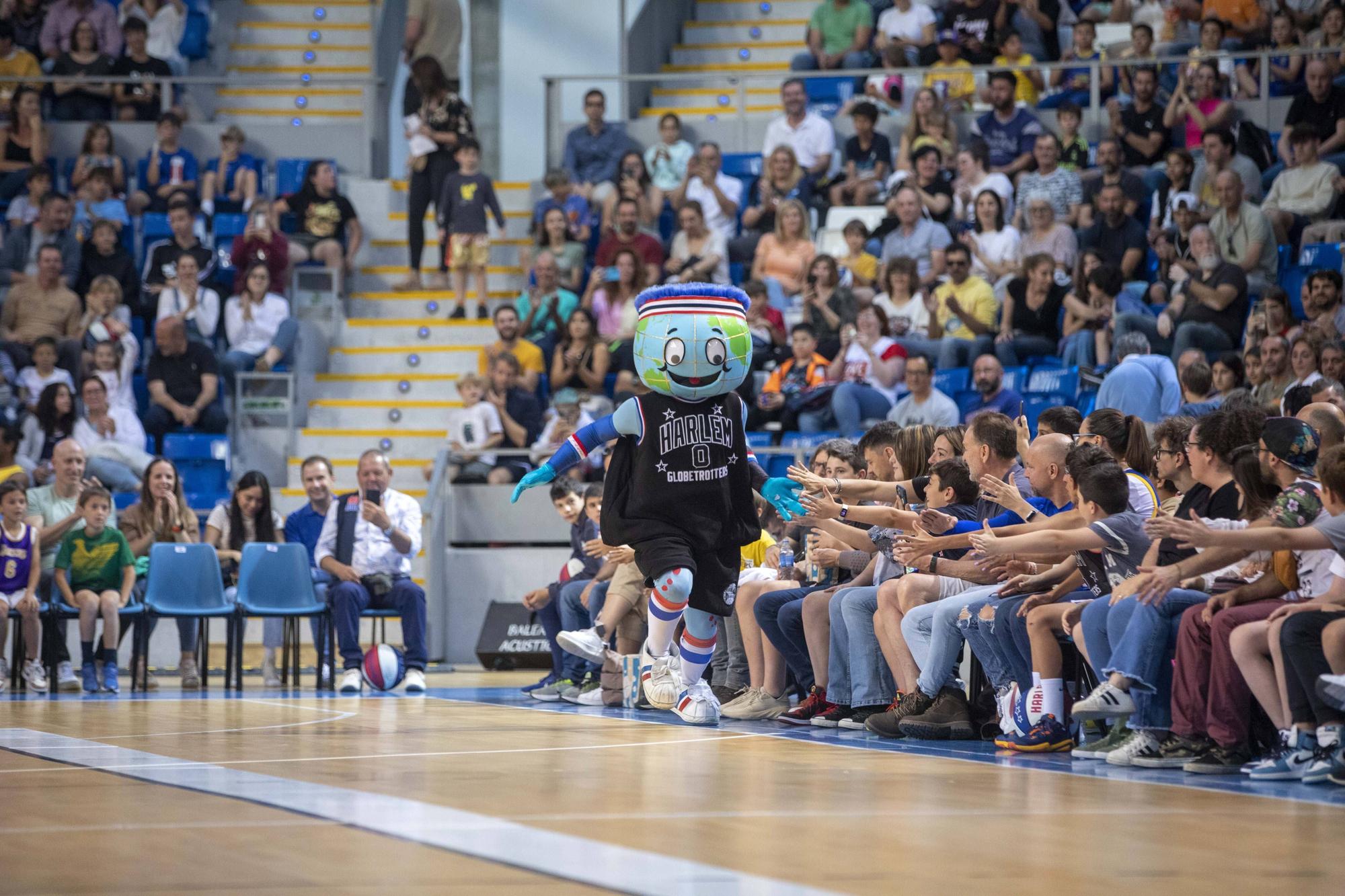 Los Harlem Globetrotters hacen vibrar a Son Moix