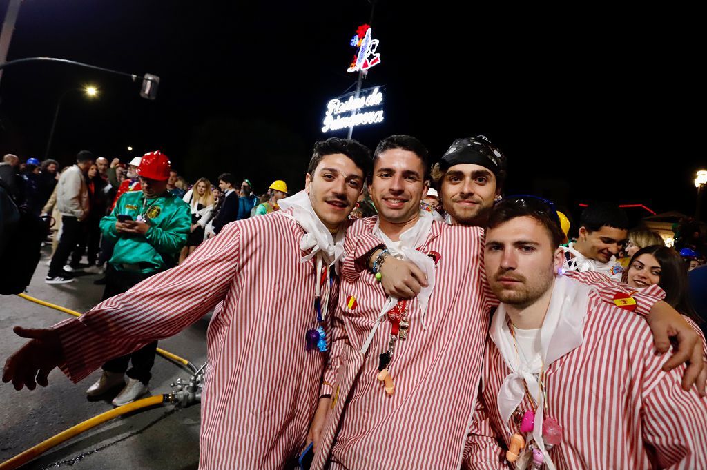 El desfile del Entierro de la Sardina y la quema, en imágenes