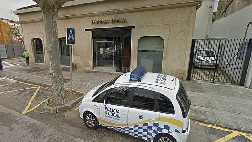 Cuartel de la PolicÃ­a Local de Felanitx, donde ocurrieron los hechos en septiembre de 2017.