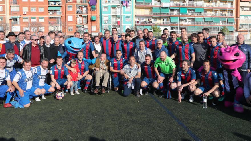 Así ha sido el merecido homenaje a Antonio Calpe