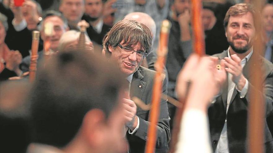 Puigdemont fuerza al PDECat a aceptar la ‘lista del presidente’