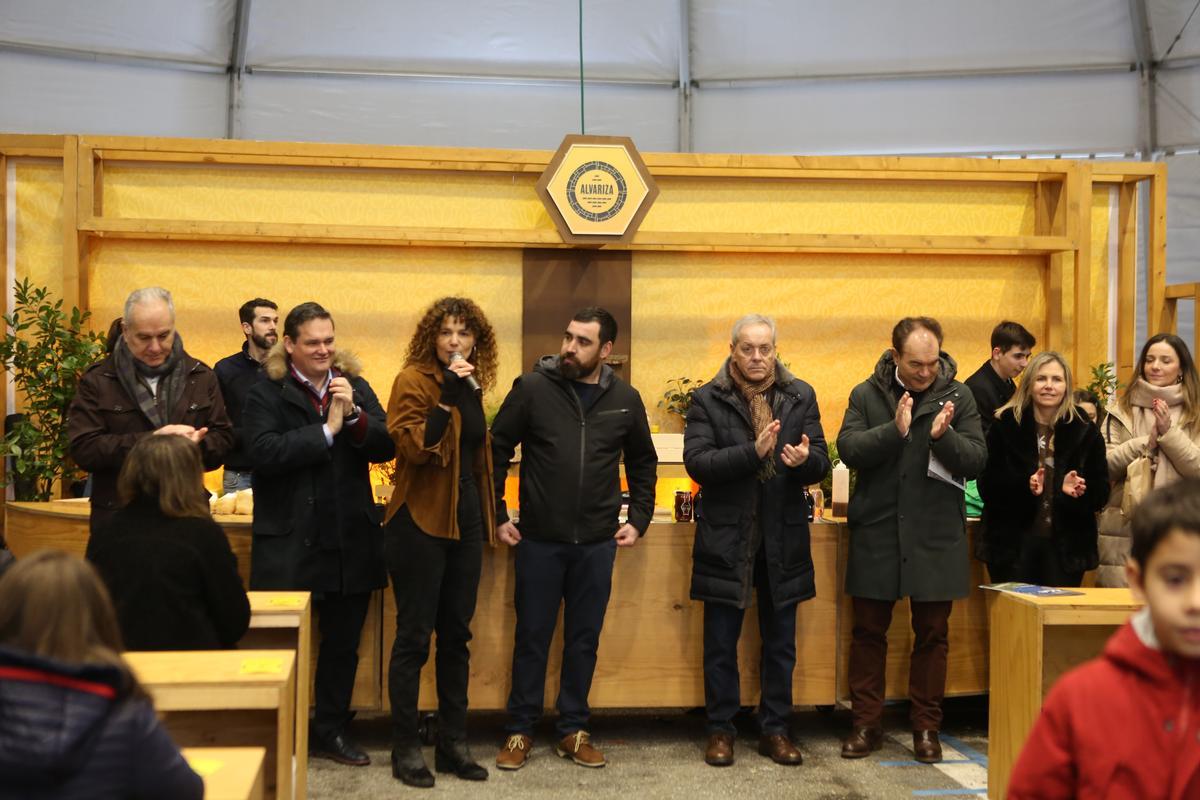 David Liñares, coordinador de la feria, inauguró el certamen junto a José Crespo y José Balseiros.