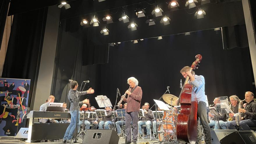 Una excepcional Banda Municipal con Perico Sambeat arranca el Jazz a Castelló