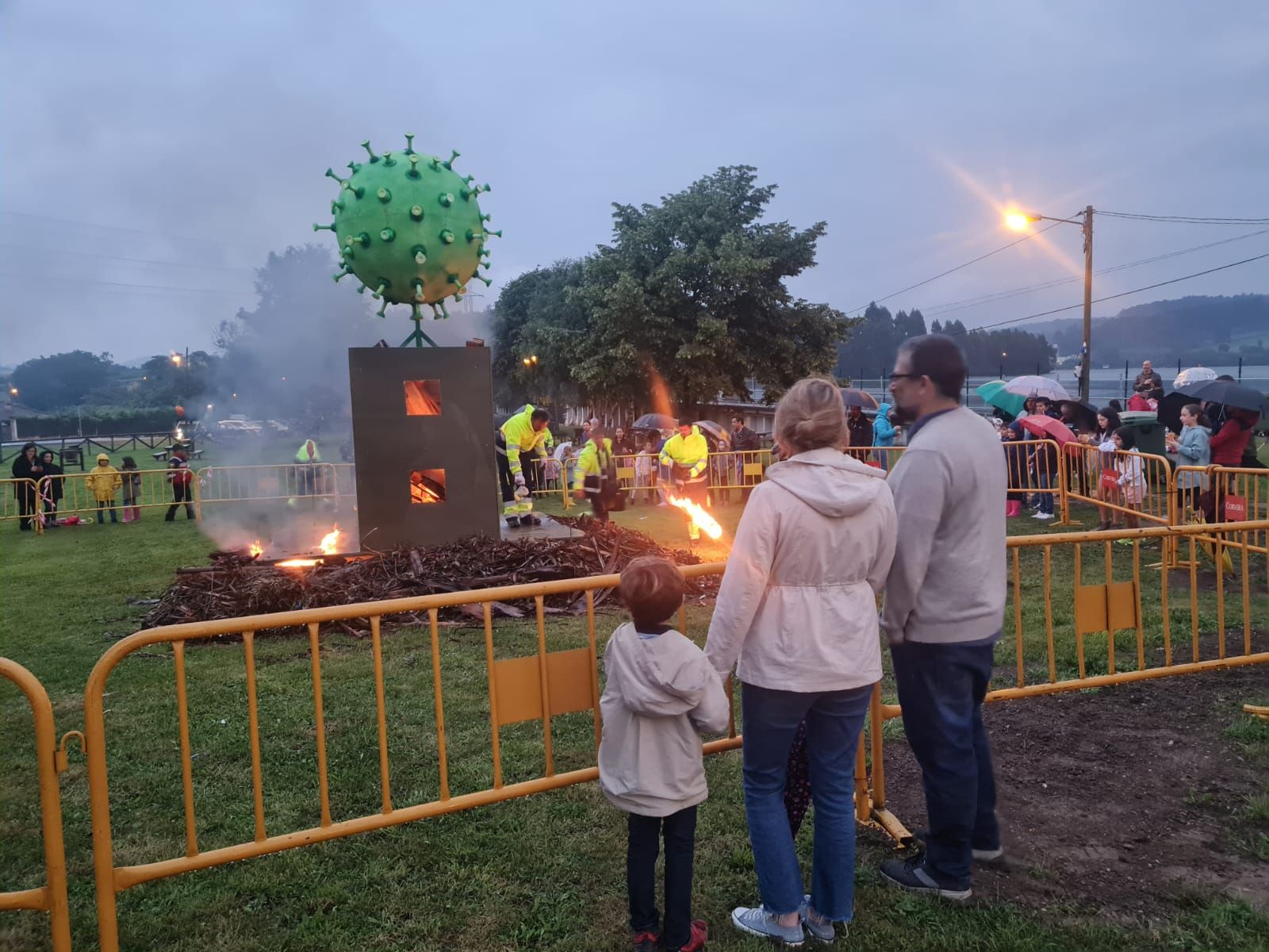 Así fue la noche de San Xuan en la comarca avilesina