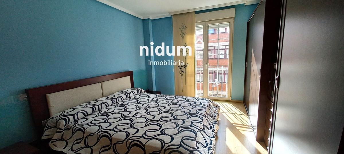 Dormitorio piso en venta en Xátiva