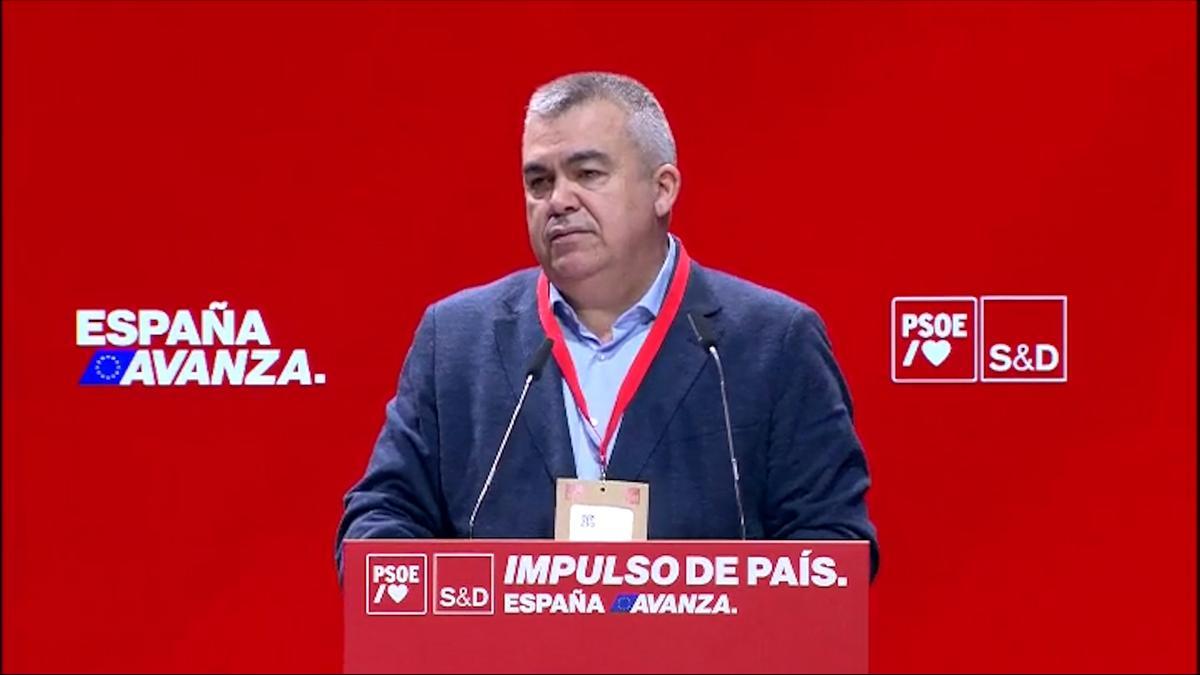 Santos Cerdán: “Feijóo vino a presidir el PP para tapar la corrupción, para eso salió de Galicia”