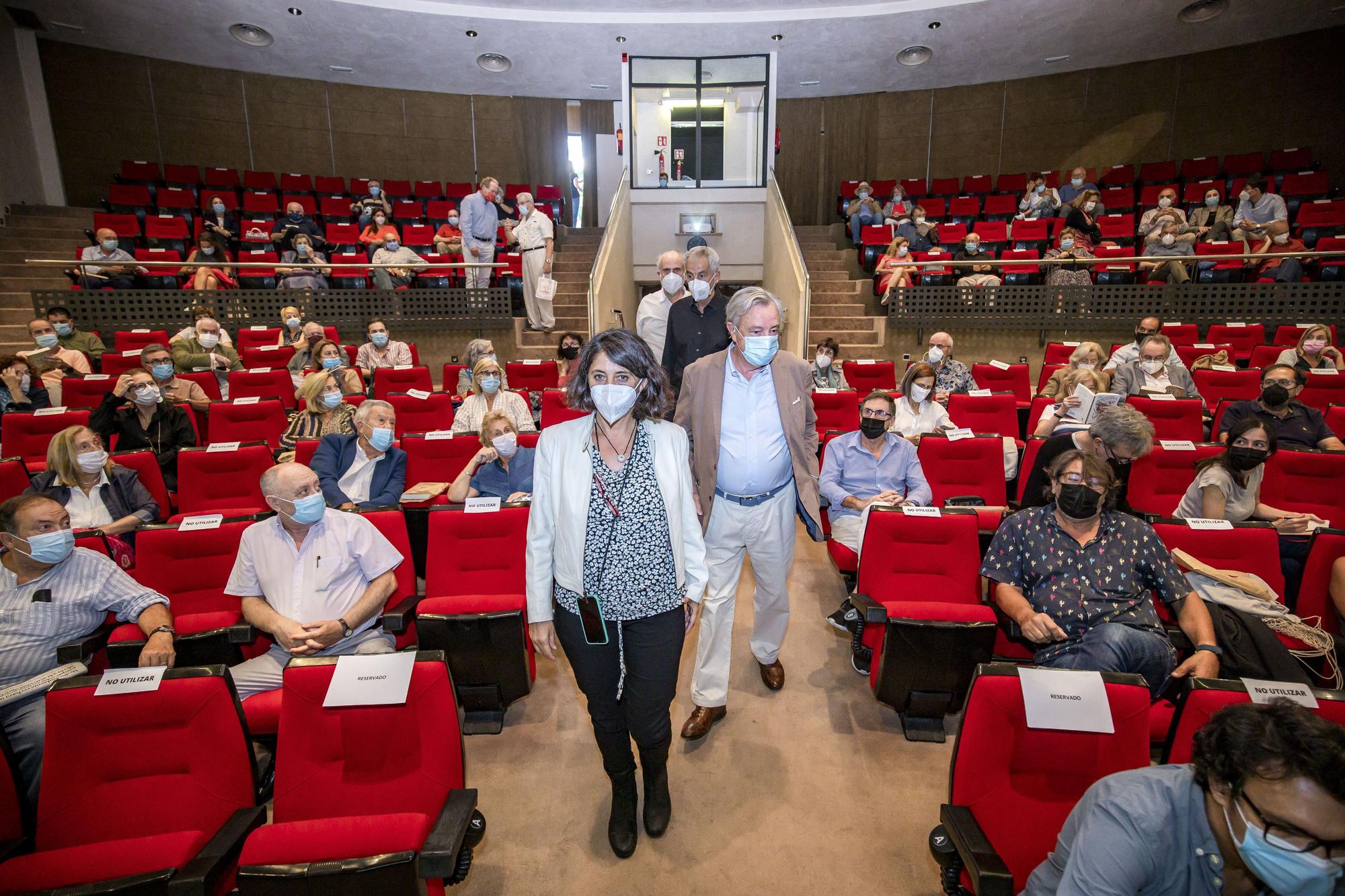 Jorge Dezcallar: «No puedes exportar democracia a unas mentalidades que  no están preparadas»