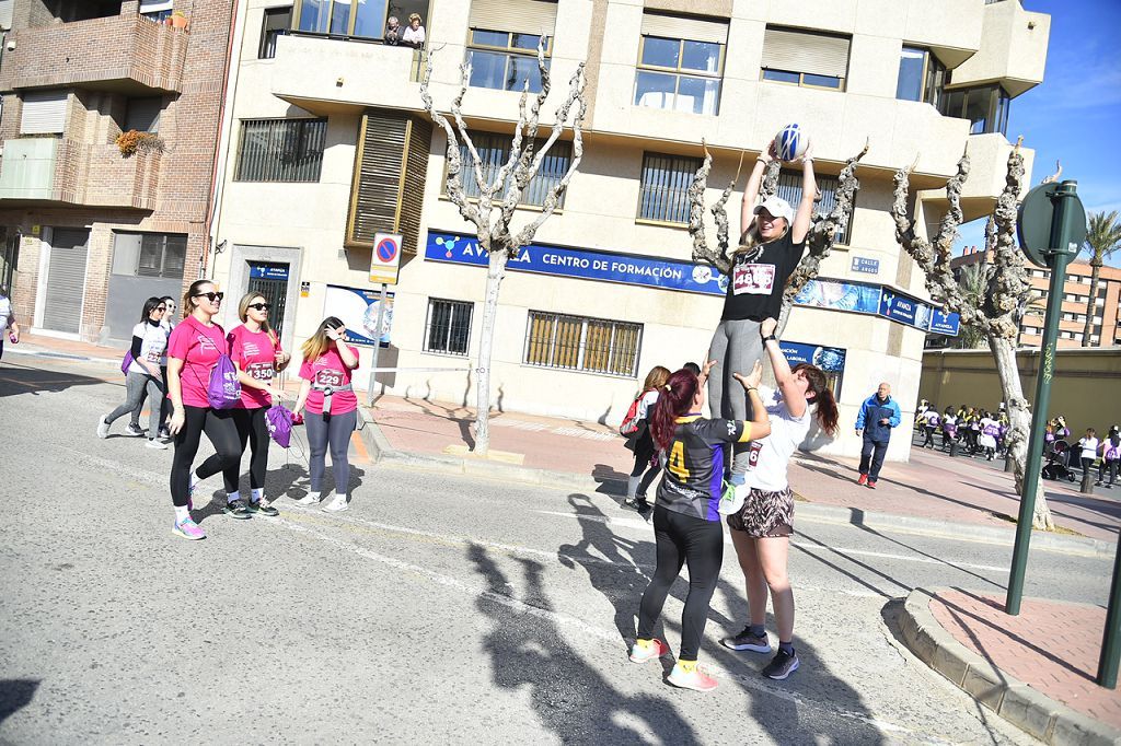 Carrera de la Mujer: recorrido por avenida de los Pinos, Juan Carlos I y Cárcel Vieja