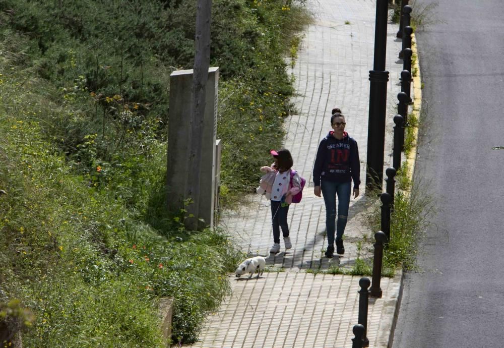 Los niños salen a la calle en Xàtiva y Ontinyent