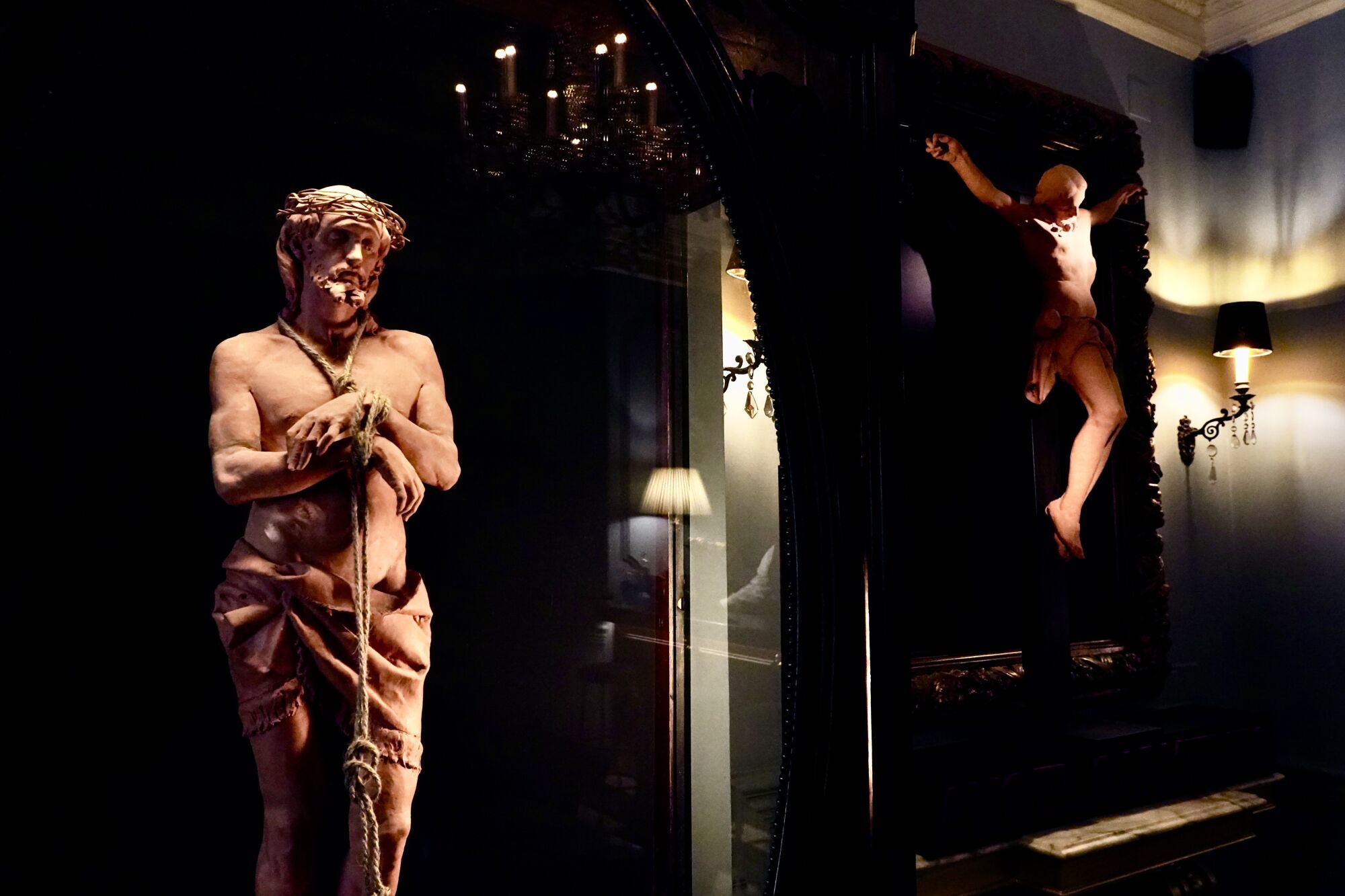 Ángel Sarmiento expone en Puerta Oscura hasta el 10 de mayo