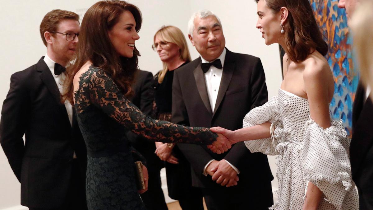 Portrait Gala 2017: Kate Middleton y Alexa Chung