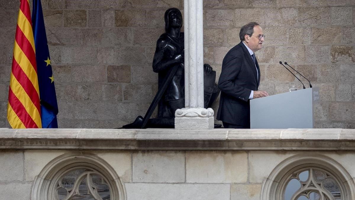 El 'president' Quim Torra, en el Palau de la Generalitat, tras ser condenado a una pena de inhabilitación de año y medio para el ejercicio de cargos electos y a una multa de 30.000 euros, el 19 de diciembre del 2019