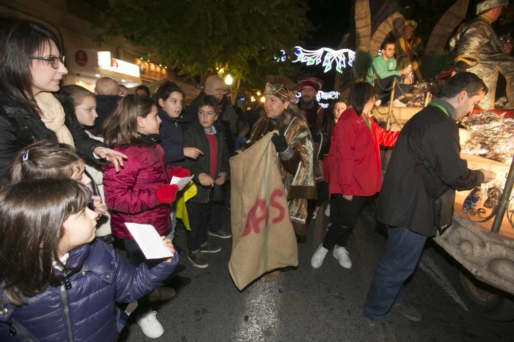 Desfile de los mensajeros reales en Alicante