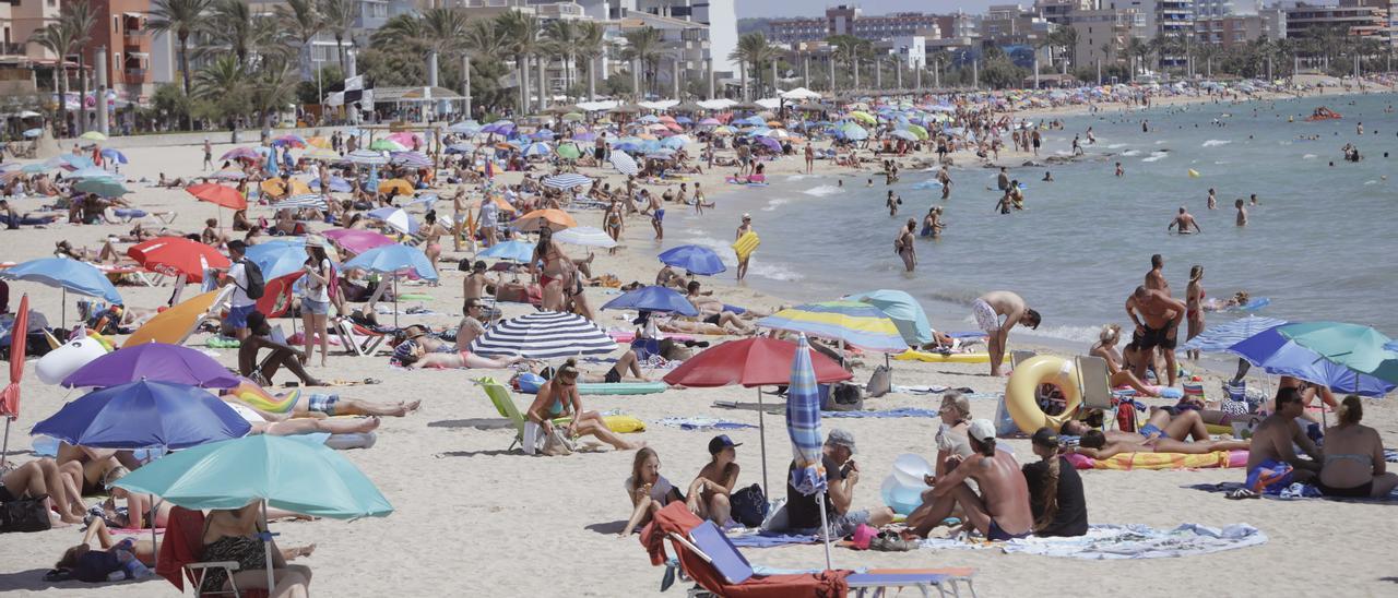 Uno de cada tres hogares de Baleares no puede permitirse unas vacaciones fuera de casa
