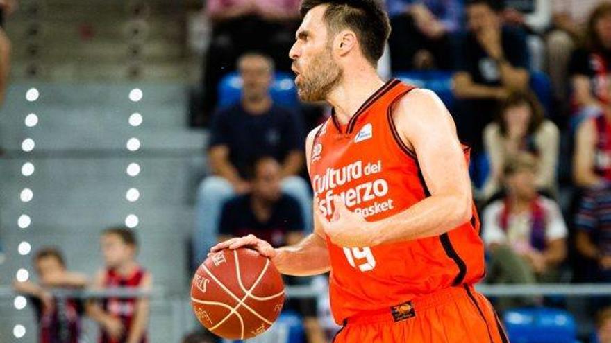 San Emeterio va ser decisiu en anotar 24 punts