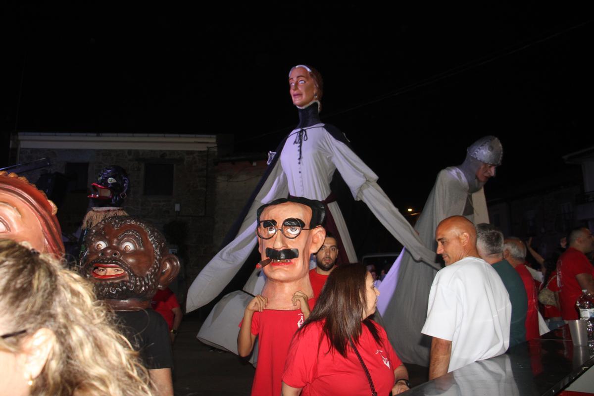 Mombuey a paso de gigante y a ritmo de gaita