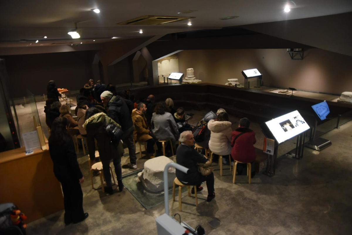 En imágenes | Gran ambiente en los museos de Zaragoza por San Valero