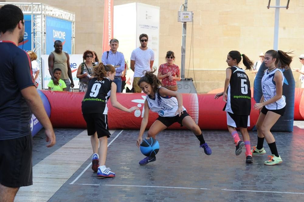 Baloncesto 3x3 en la Plaza Belluga