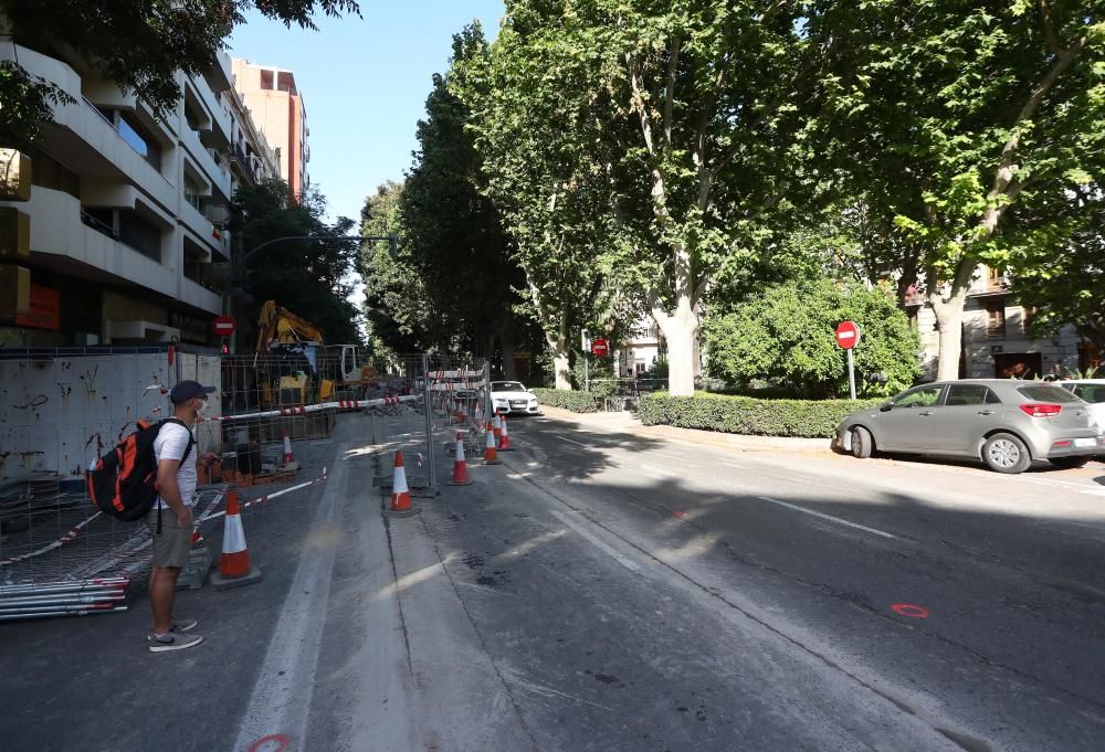 La Gran Vía Marqués del Turia, levantada por obras.