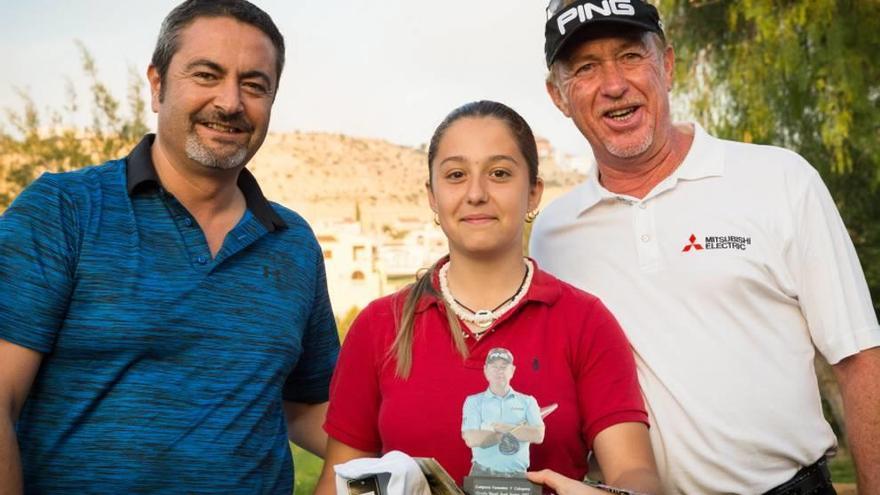 Daniela Borrás, con Miguel Ángel Jiménez.