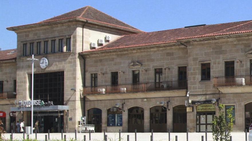 Condenado un traficante al que la Policía sorprendió en el exterior de la estación de tren de Ourense con droga en la mochila