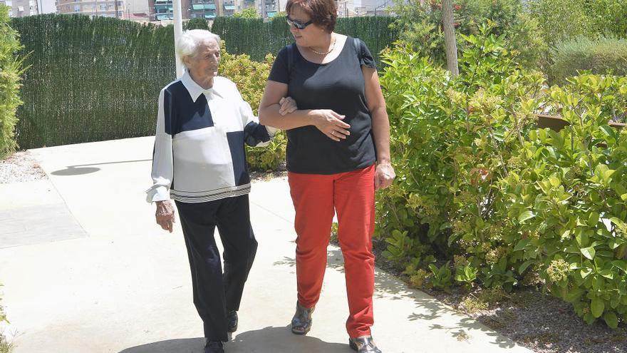 La proporción de mayores de 60 años aumenta más rápidamente que otros grupos de edad.