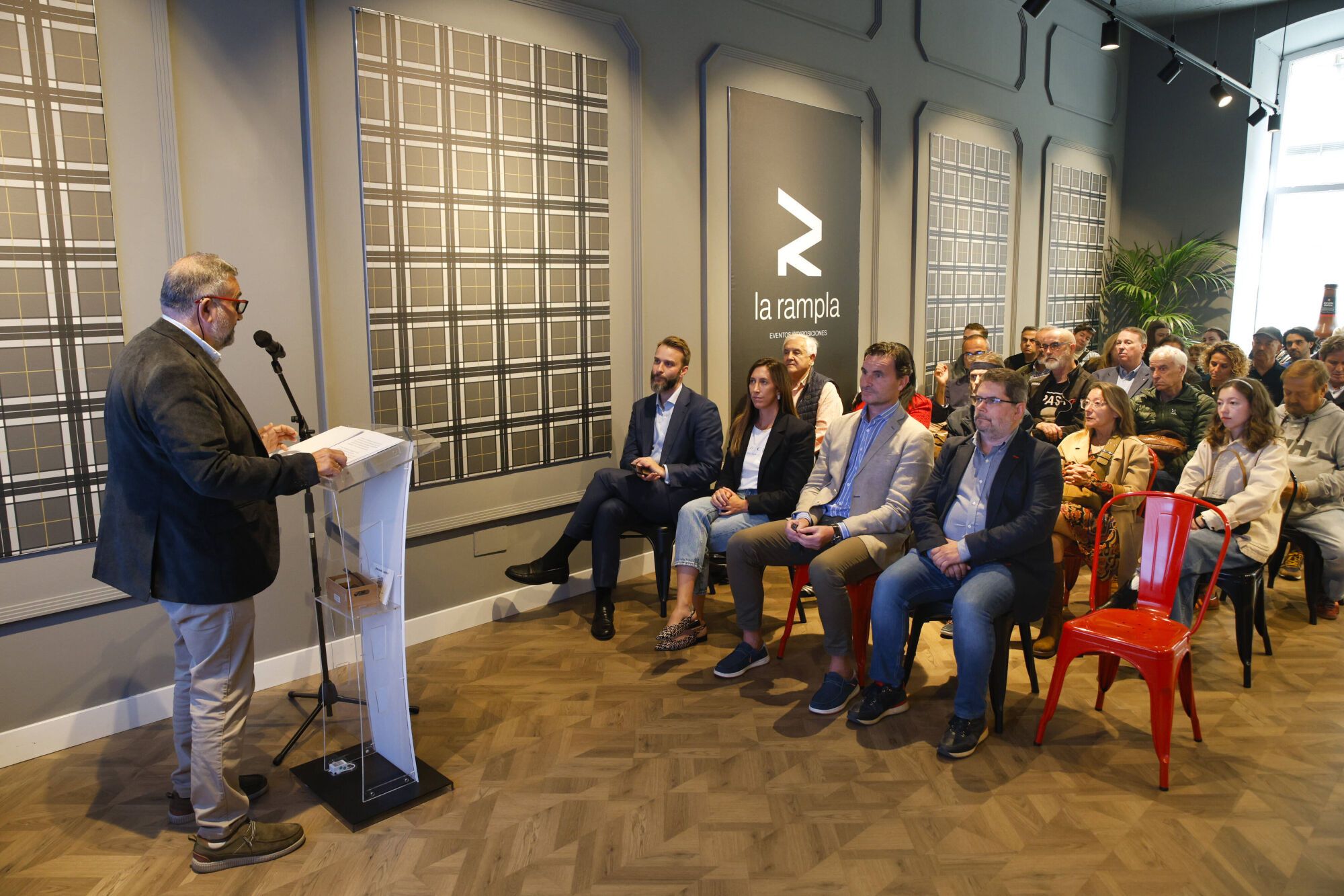 Entrega de premios del Concurso Fotográfico de "Gijón Bonito".