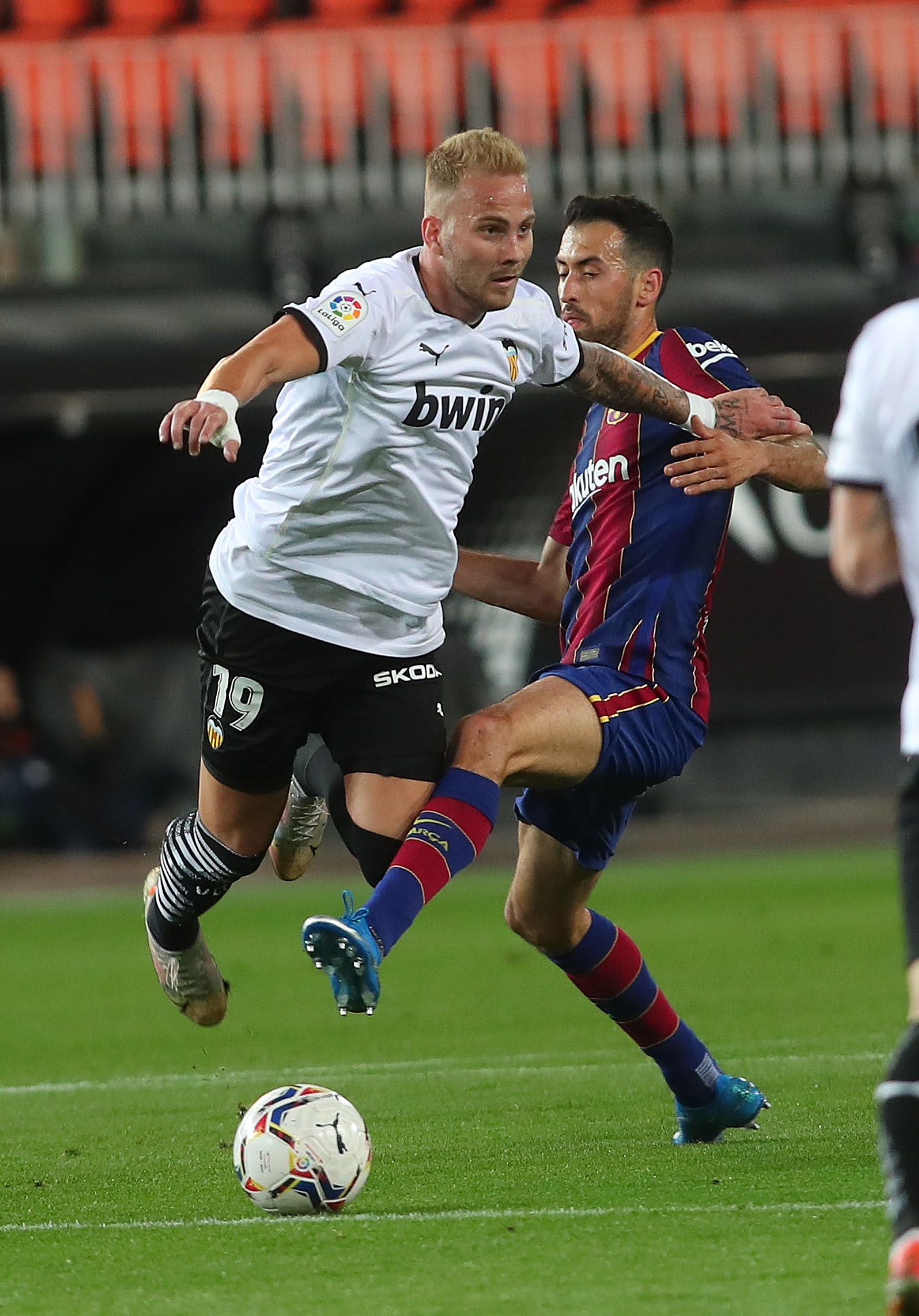 Todas las imágenes del partido entre el Valencia CF y el Barcelona