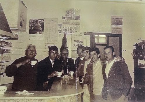 La taberna O Pelao de Cangas echa el cierre