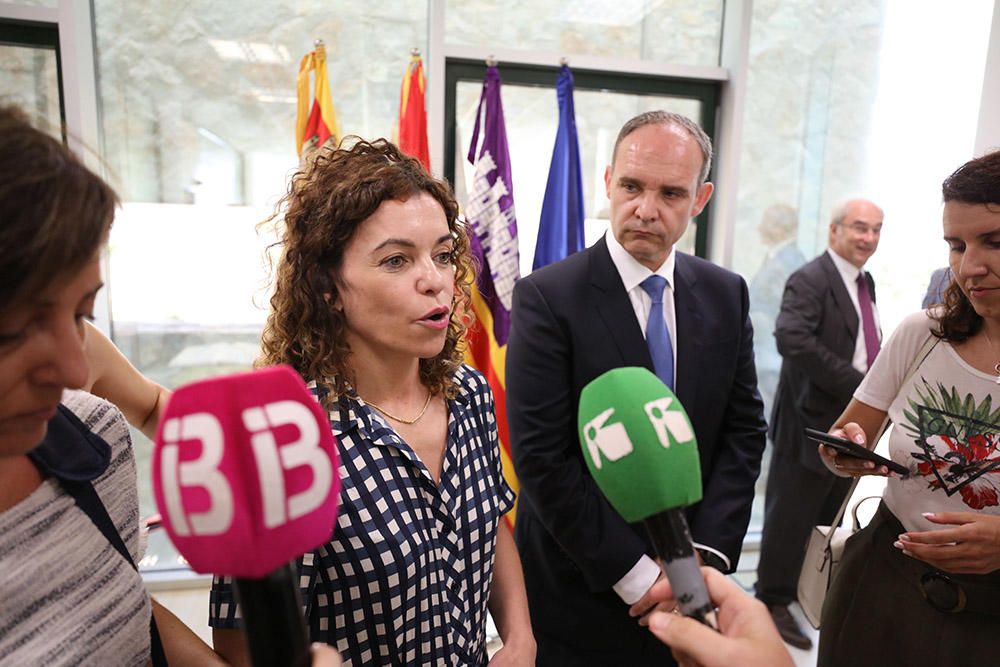 Ramón Roca toma posesión como director insular del Estado