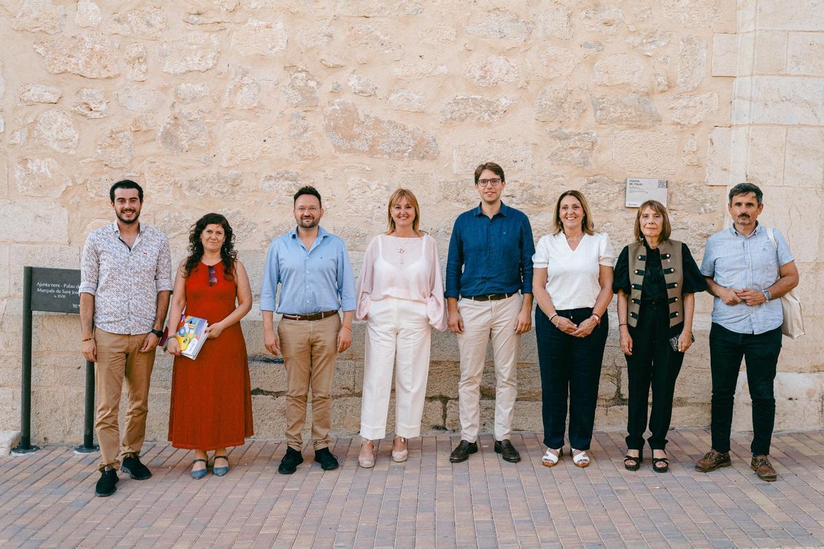 Ejecutiva del Fons Valencià per la Solidaritat en la asamblea celebrada en Otos.