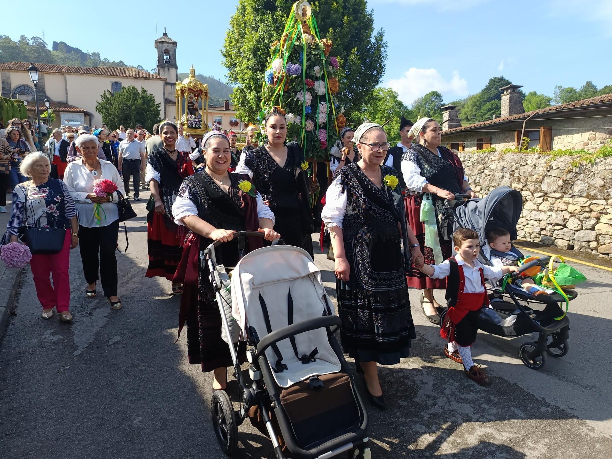 Procesión de San Antoniu "El Nuestru" en Cangas de Onís