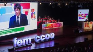 Carles Puigdemont, durante su interveción en el congreso de CCOO de Catalunya.