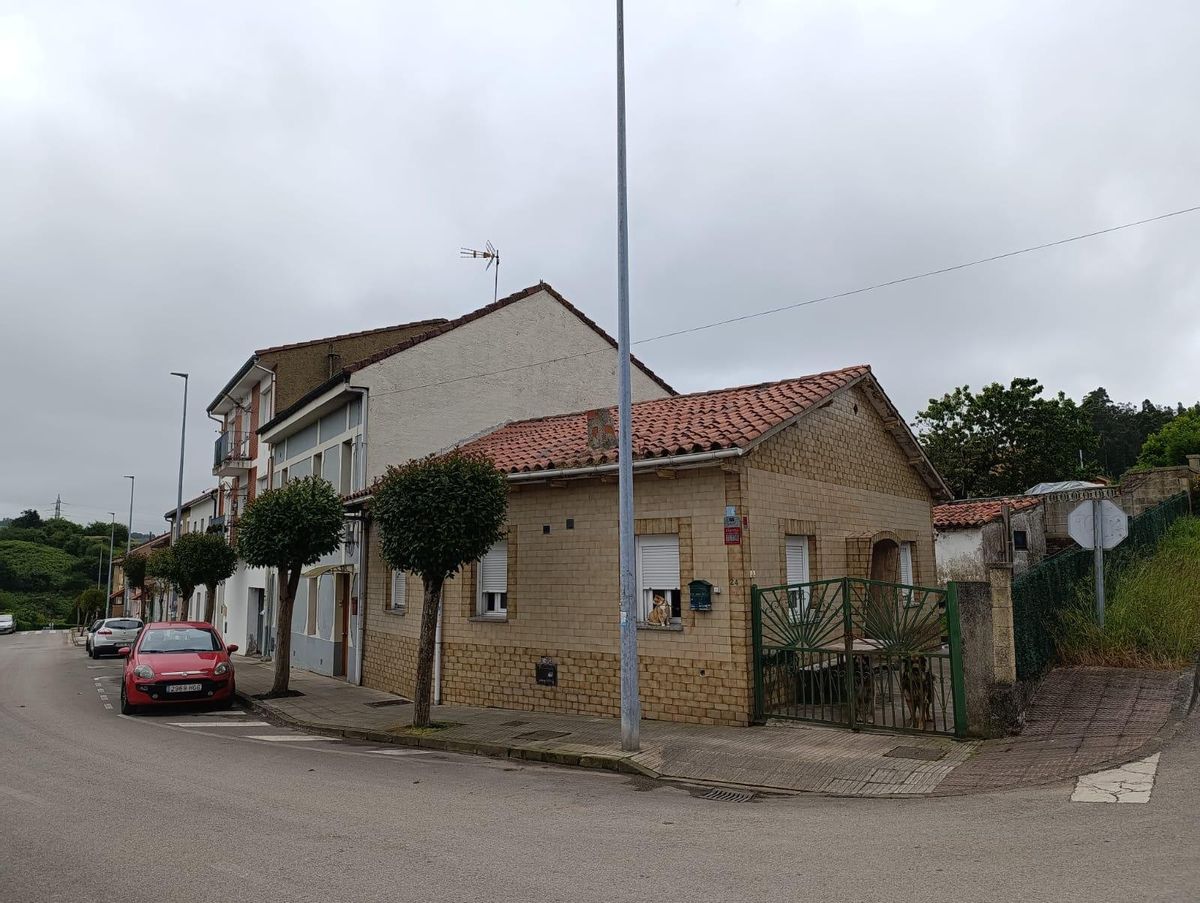 Casas del barrio de Triana, en Villabona (Llanera).