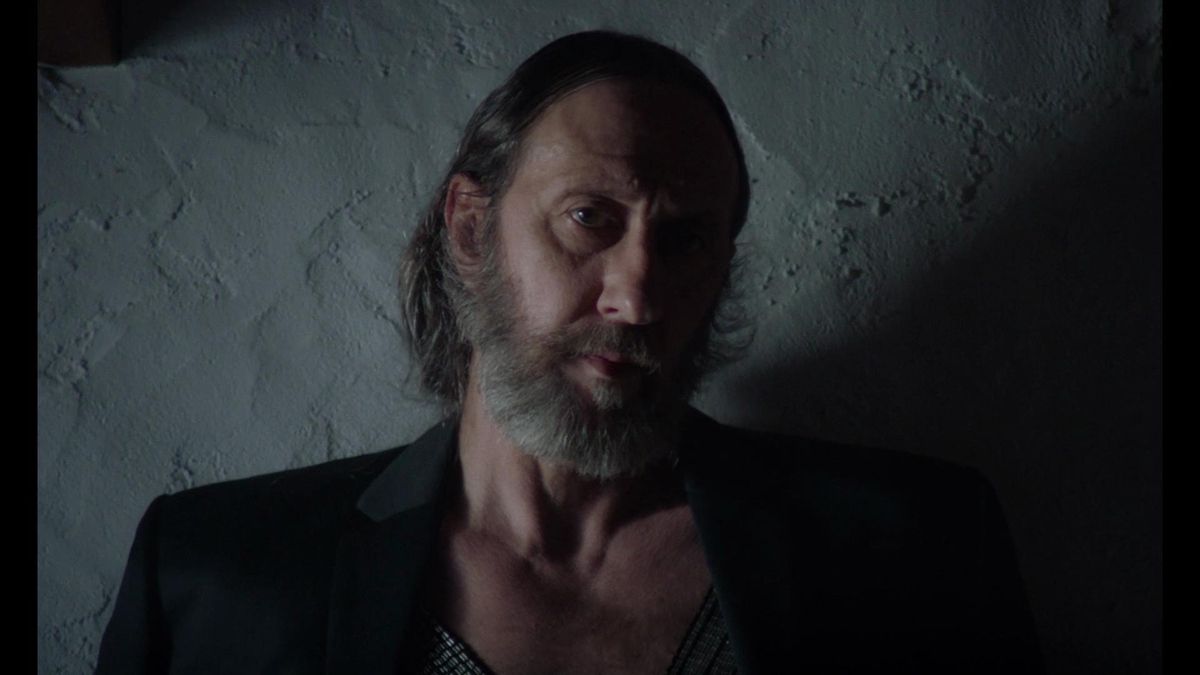 Miguel Adrover, en una imagen del documental 'The designer is dead'