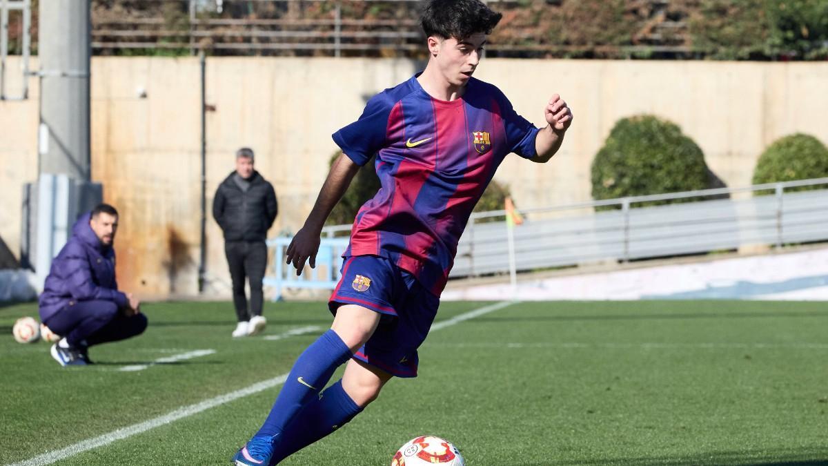 Byron Mendoza está cuajando una temporada brillante con el Juvenil B