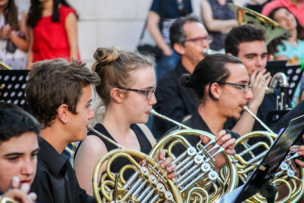 Los alumnos del Conservatorio profesional de Música Pedro Terol ofrecen un concierto