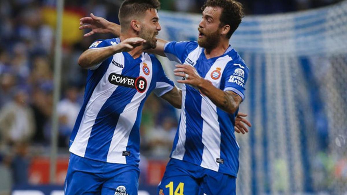 El Espanyol devolvió la alegría a sus aficionados con un buen partido ante el Valencia