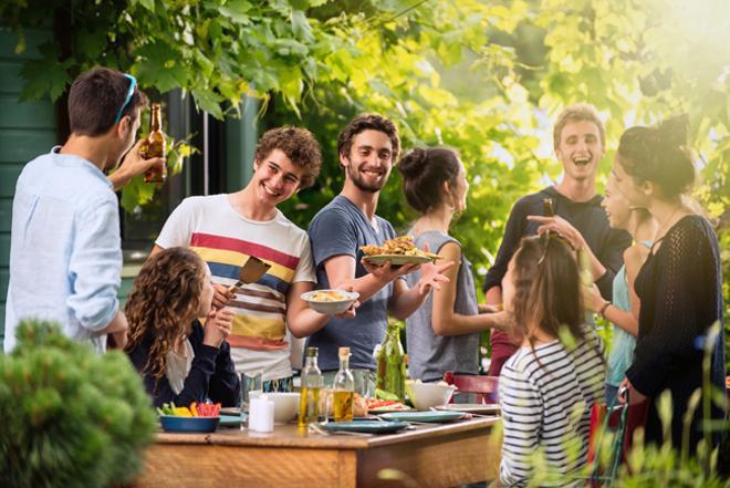 Cómo ayudar a los invitados que vienen de fuera para las bodas: actividades