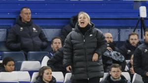 Emma Hayes durante el partido del Chelsea contra el Real Madrid