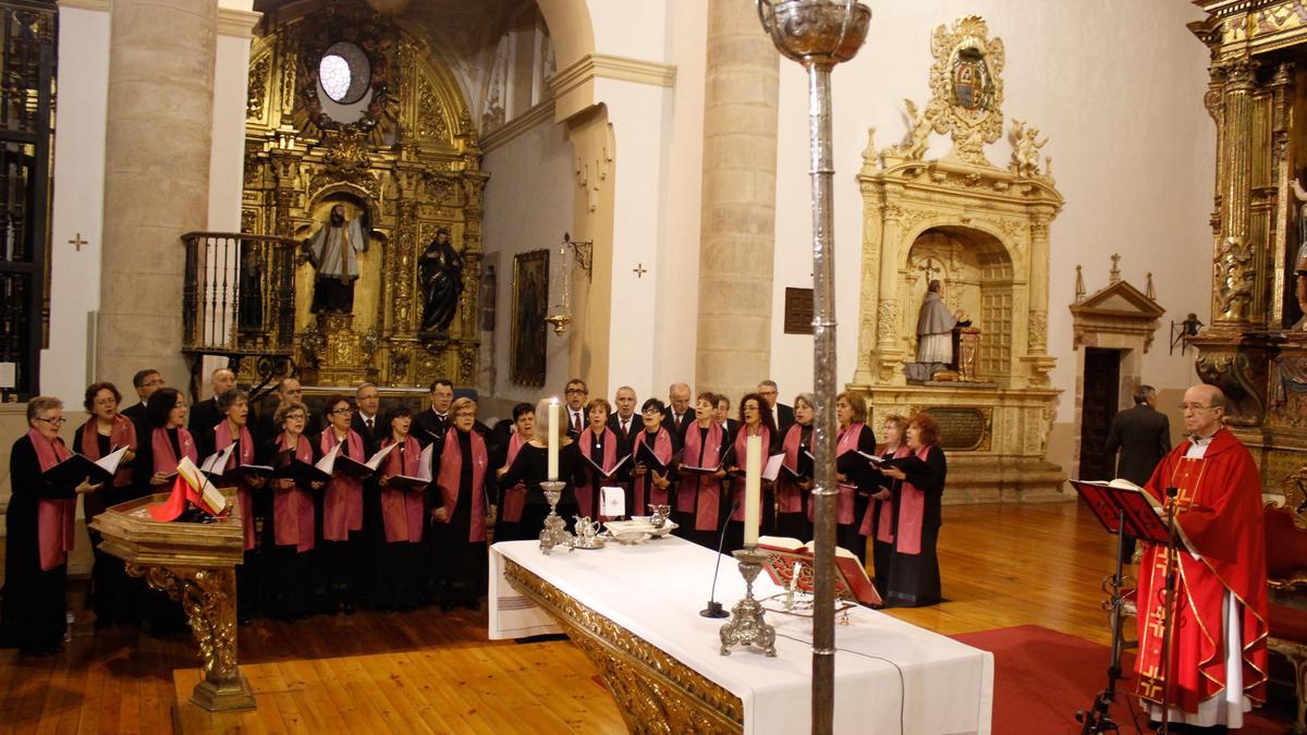 Una eucaristía celebrada tiempo atrás en San Andrés