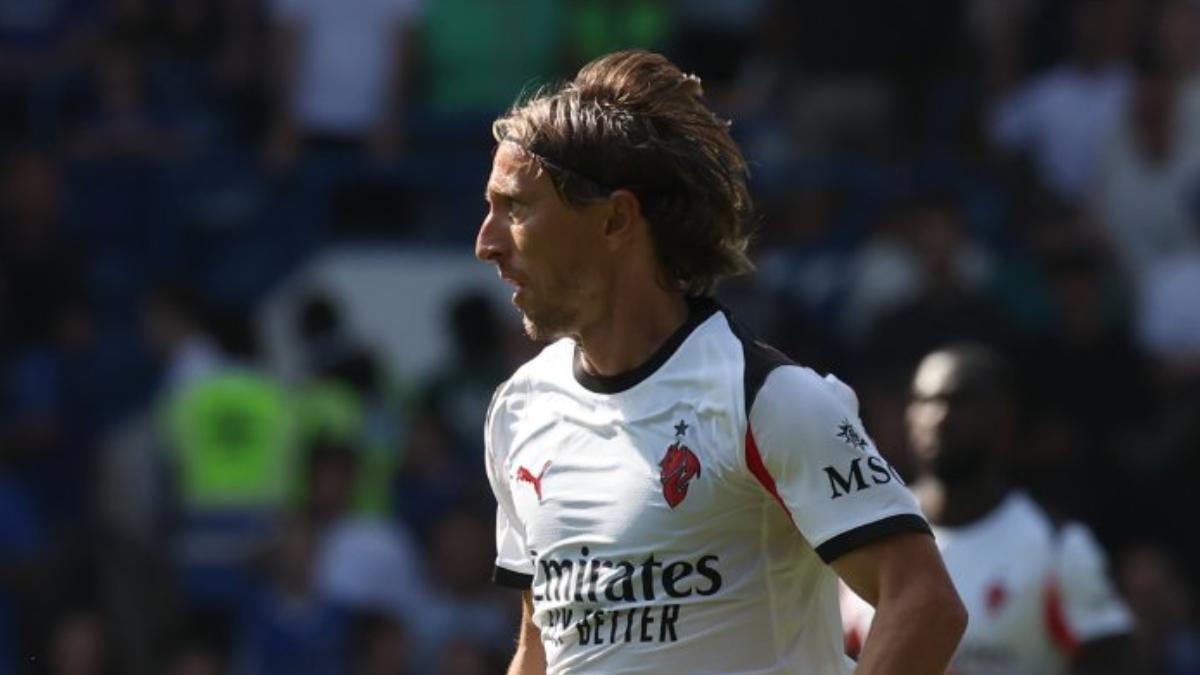 Luka Modric, en su debut con el AC Milan