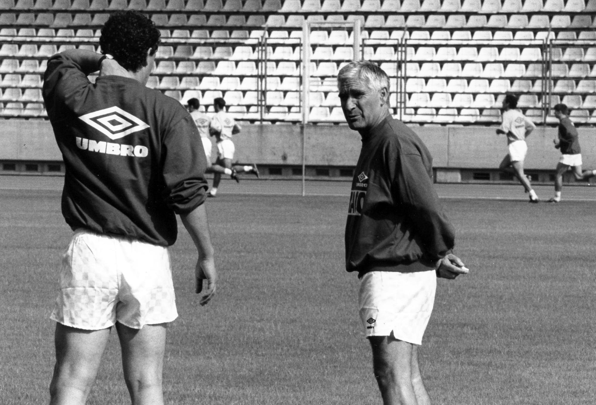 Arsenio Iglesias en 1993 entrendando al Deportivo de la Coruña