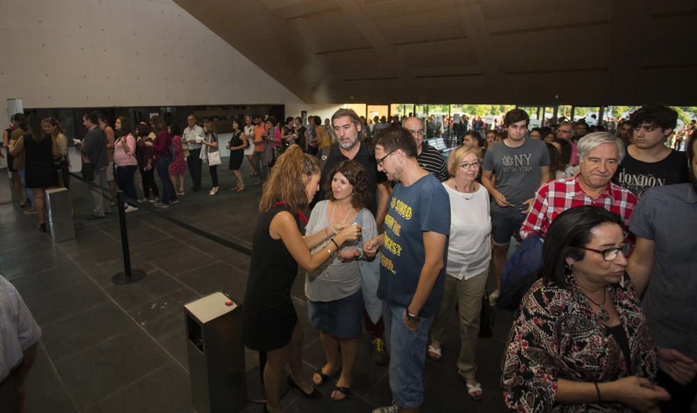 César Bona triunfa en Castelló