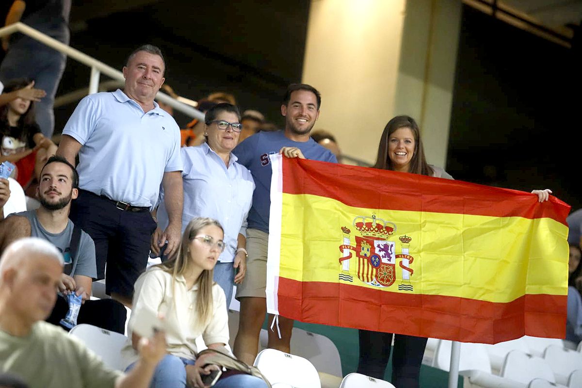 Las imágenes de la afición del España - Suecia femenino