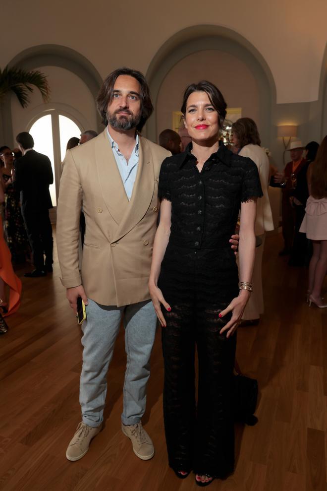 Carlota Casiraghi y su marido, Dimitri Rassam, en Cannes Film Festival Air Mail