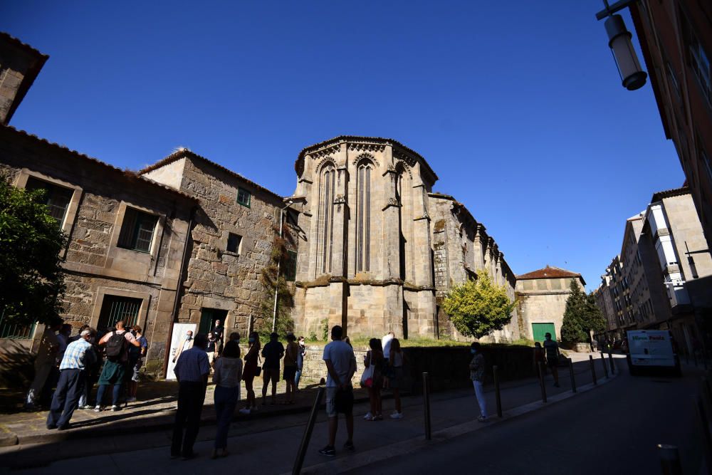 El convento de Santa Clara muestra sus tesoros a los pontevedreses