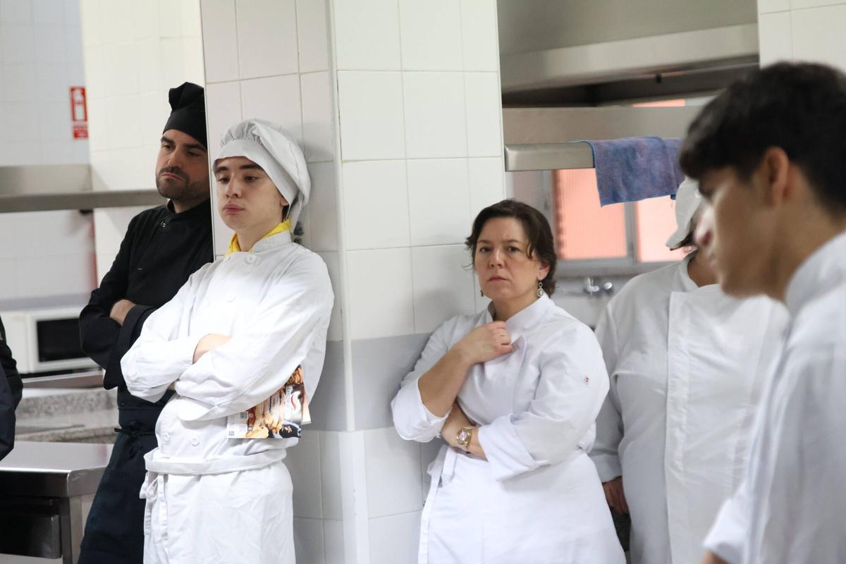 GALERÍA | Los secretos del torrezno de Soria, en la Escuela de Hostelería de Zamora