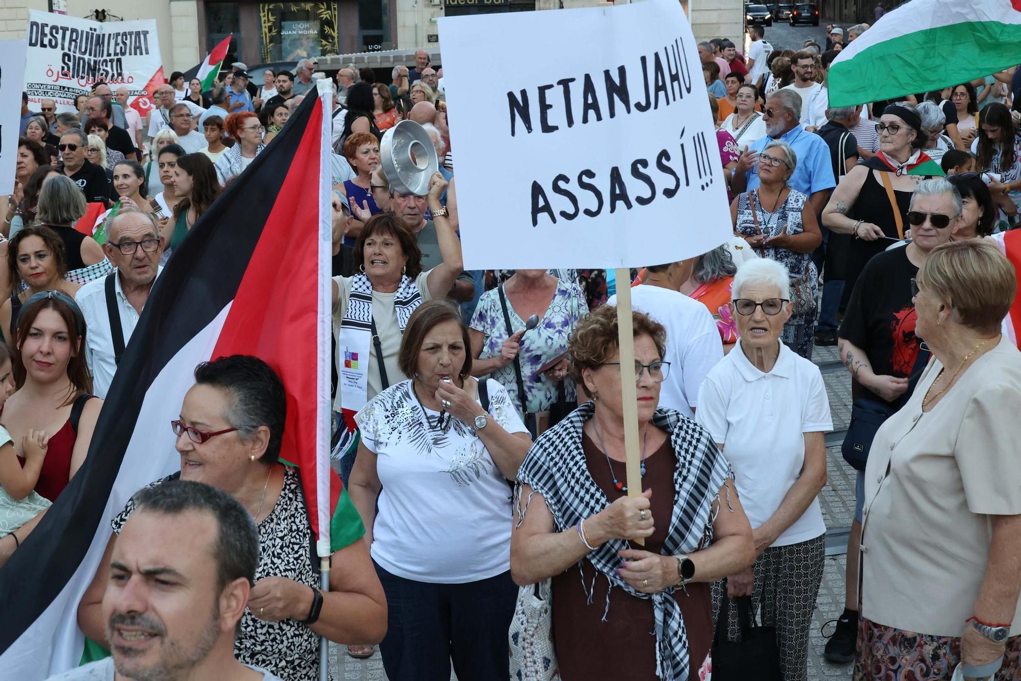 Concentración en Alcoy contra el genocidio en Gaza