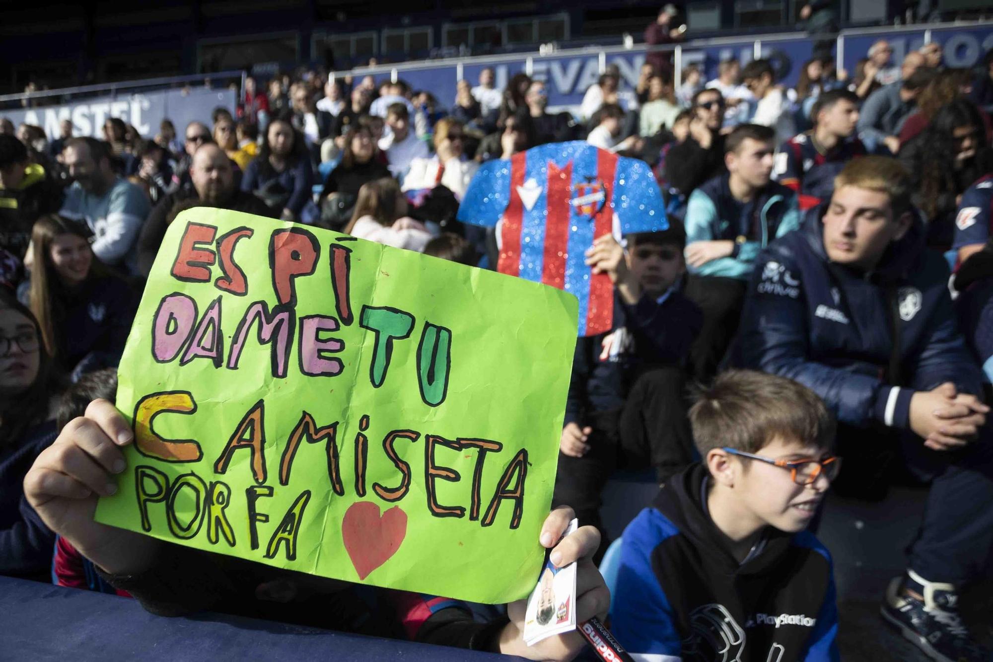 Puertas abiertas entrenamiento Levante